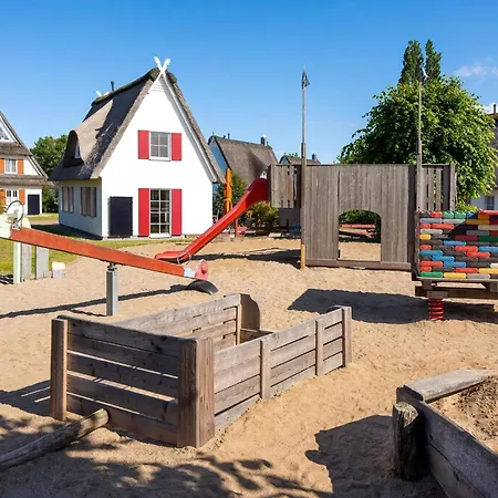 Holiday home Strandnahes Reethaus Elefant Mit Aussenwhirlpool Gramkow